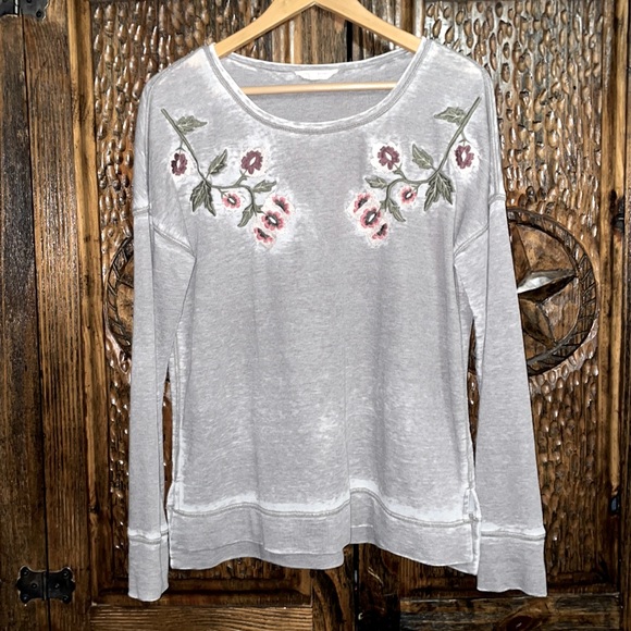 Lucky Brand Tops - Lucky brand medium long sleeve shirt